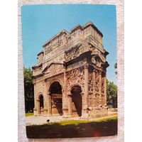 Франция, Оранж. Триумфальная арка, возведённая после победы Цезаря (49 год до н.э.)