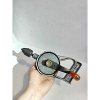 Ручная мини дрель.