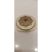 Пудреница СССР