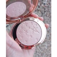 Хайлайтер Charlotte Tilbury Glow Glide Face Architect Highlighter Pillow Talk Glow