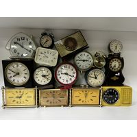 Часы будильники лот ссср с рубля