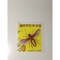 Корея 1974 год с изображением медоносной пчелы