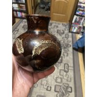 Старинная вазочка