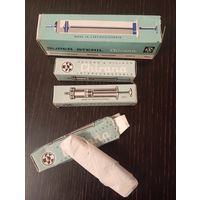 Шприцы стеклянные Chirana , Чехословакия.