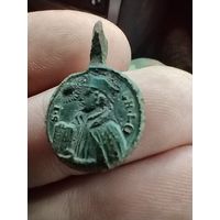 Литой медальон