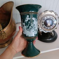 Винтажная флорентийская ваза.