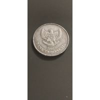 Индонезия 100 рупии 2001г.