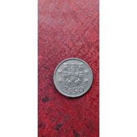 Португалия 2.50 эскудос 1982