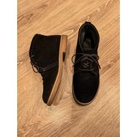 Культовые ботинки дезерты. Ботинки чукка (chukka boots), р.37