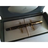 Перьевая ручка Parker Rialto Laque Dusk gold accents