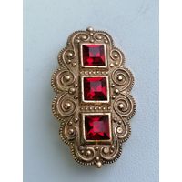 Брошь завода  Рекорд лот 8м