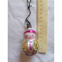 Ёлочная игрушка ДЕВОЧКА С КОСОЙ 0087