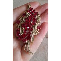 Винтажная американская брошь.