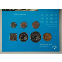 Аруба годовой набор 5+10+25+50 центов 1+2,5 гульдена + жетон 1995 год, UNC.