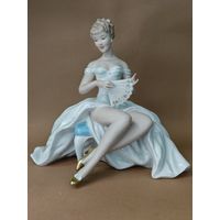 Танцовщица, "Балерина с веером" Фарфоровая статуэтка Wallendorf Германия