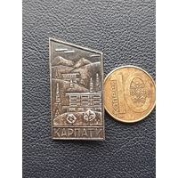 Советский тяжелый значок