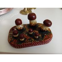 Грибочки.