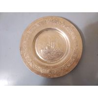 Тарелка 40 Лет Октября Крейсер Аврора