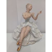 Все лоты с 1р.Валендорф Девушка с зеркалом