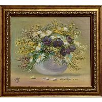 Гандыш Л.Б Натюрморт. Холст, масло. Размер 25,5х28,5 см.