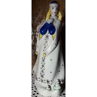 Статуэтка фарфоровая "Снегурочка" ЗКХ "Полонное" 28 см, СССР