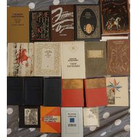 Библиотека миниатюрных изданий времен СССР с РУБЛЯ. 20 штук