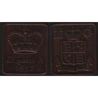 Жетон королевского монетного двора Великобритании  1982 год Елизавета (alb3