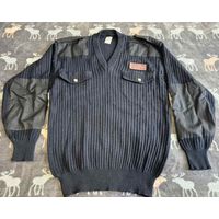 Свитер пуловер джемпер форменный итальянской полиции Эксклюзив!!!  Размер 48-50, рост 180 см. Состав: 80% шерст,     20% нейлон.