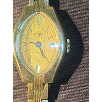 Часы женские