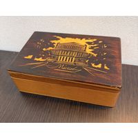 Коллекционная деревянная шкатулка с изображение Большого театра оперы и балета