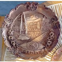 Сувенирная тарелочка ''Geneve'' из Швейцарии