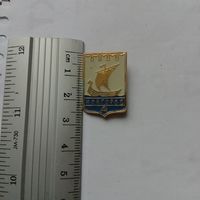 Значок Новгород. Ладья. Серп и молот