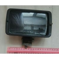 Корпус противотуманной  301 993 653 01 Fog lamp Mercedes настоящее стекло фары рассеиватель Hella