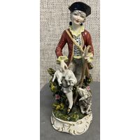Фарфоровая статуэтка Sandizell Dresden Пастух. Германия. Высота 26 см.