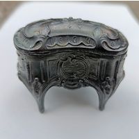 Шкатулка для украшений