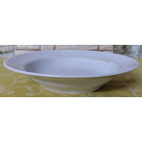 Тарелка суповая-1 эпохи СССР. Добрушский фарфоровый завод (Добруш), 1978-1991 гг