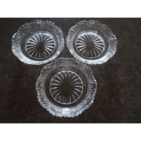 Розетка для варенья, икорница,узор "солнечные лучи", фестончатый край, винтаж СССР, диаметр 8,5 см, высота 2 см