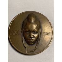 Медаль - Народы Африки - Женщина-волоф . Эмиль Монье .Франция 1930