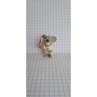 Коллекционная игрушка из Киндер сюрприза. Мыши врачи, 2011г. Дантист MPG DC-120. 15