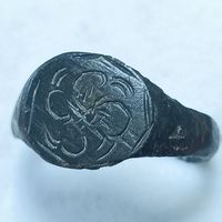 С  Распродажа коллекции перстней и колец . Не упустите шанс попонить свою коллекцию. Перстень "цветок" 1-10