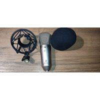 Конденсаторный студийный микрофон Behringer B-1