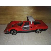 Винтаж.Panther Bertone.Politoys.Италия.1/43.