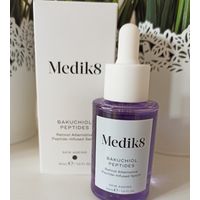 Сыворотка Medik8 Bakuchiol Peptides Retinol Alternative Peptide-Infused Serum 30 ml