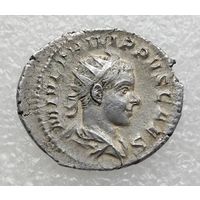 Филипп II 244-249 гг. н. э. Антониниан. Двойной денарий. Серебро. /6