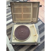 Проигрыватель грмампластинок Концертный 3,. СССР. 1974 года. ТОРГ!