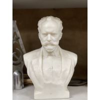 Бюст Чайковского