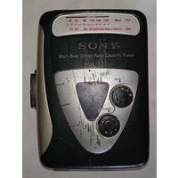 Кассетный плеер Sony. Внимательно прочитайте описание!