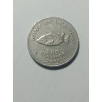 Уганда 200 шиллингов 2003 года .