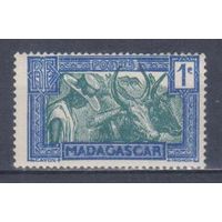 [1829] Французские колонии. Мадагаскар 1930. Работа в поле.Скот.1с. МН