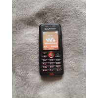Телефон Sony Ericsson w200i